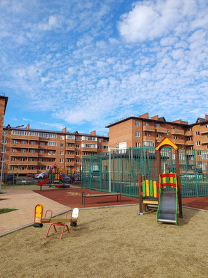 Купить --комнатную квартиру